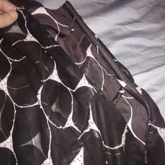 Feraud-- dress and scarf/wrap - Picture 2 of 8